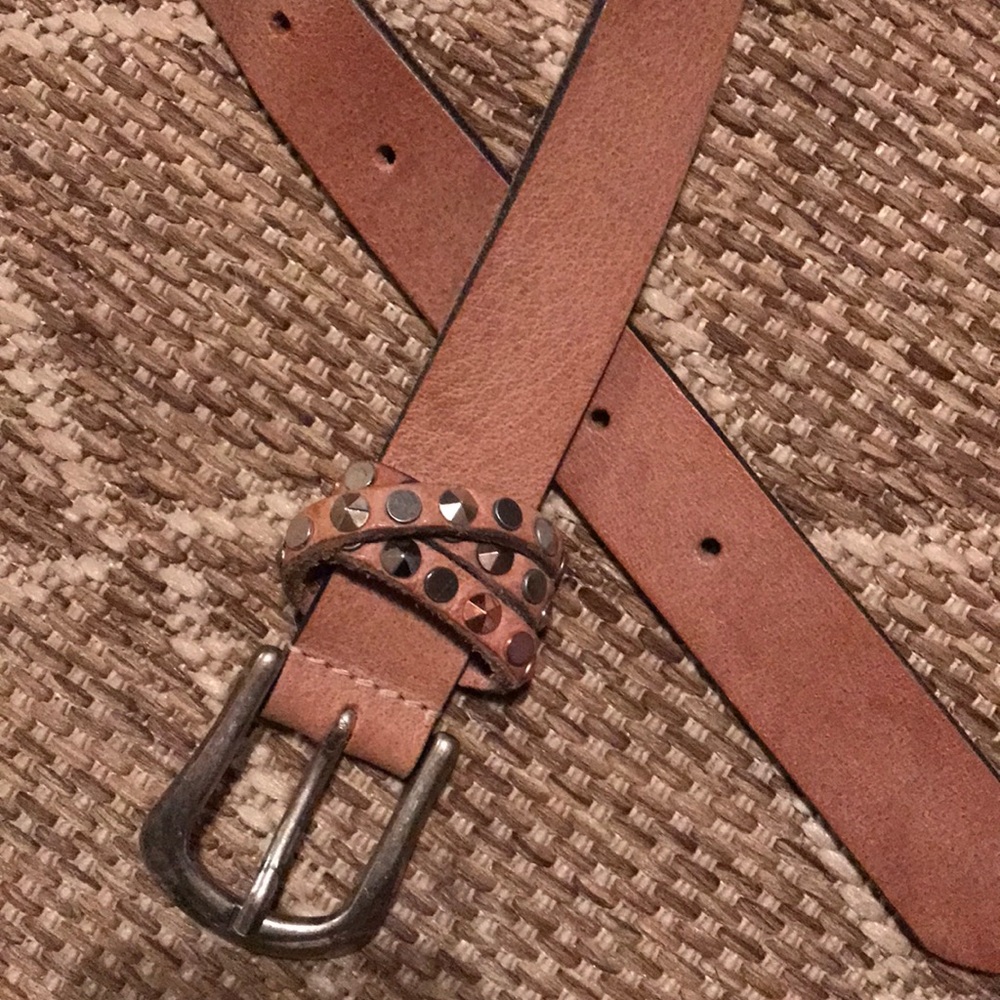 Belt - Picture 3 of 7